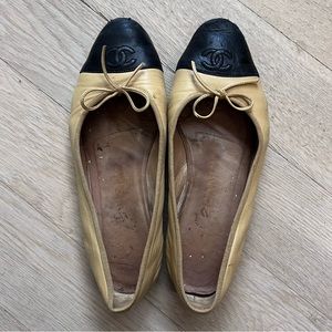 Chanel ballet flats size 37